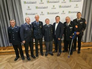 Feuerwehrehrung: 37 Ehrenamtliche aus dem Norden des Landkreises ausgezeichnet